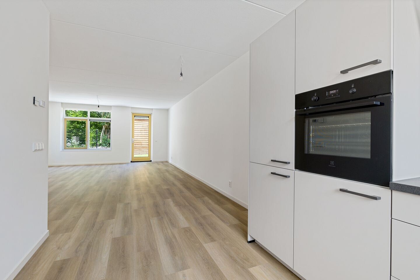 Woning te koop: van Wijngaardenstraat 82, St.-Jacobiparochie