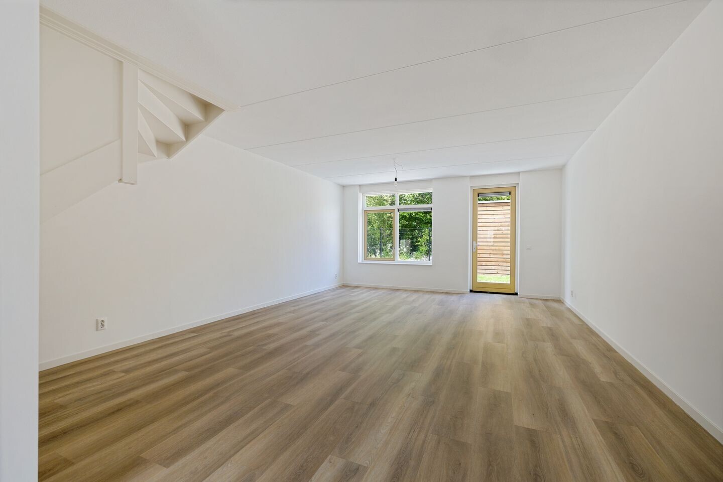 Woning te koop: van Wijngaardenstraat 82, St.-Jacobiparochie
