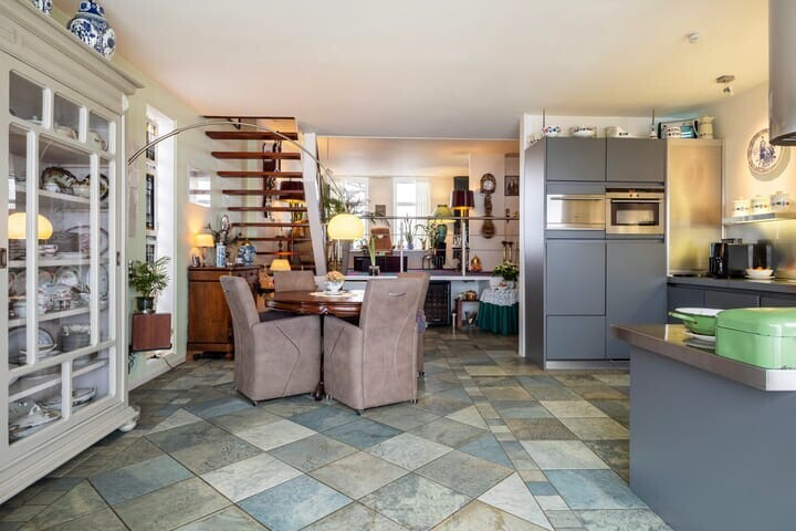 Vrijstaande woning te koop: Oudebildtdijk 668, St.-Jacobiparochie