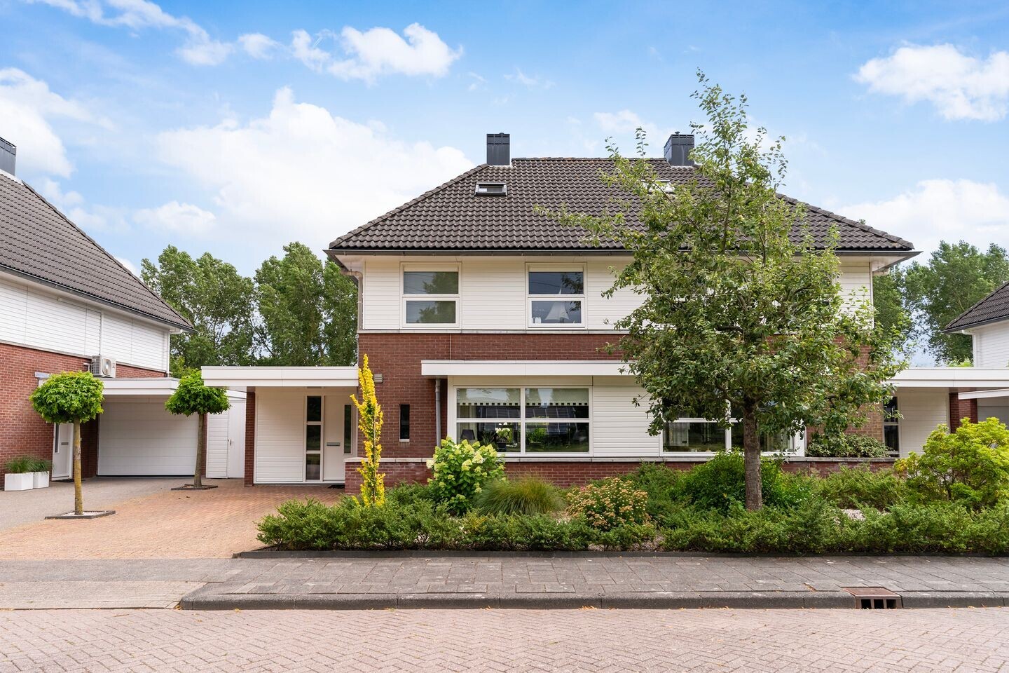 Twee-onder-één-kap te koop: de Pleats 42, Goutum
