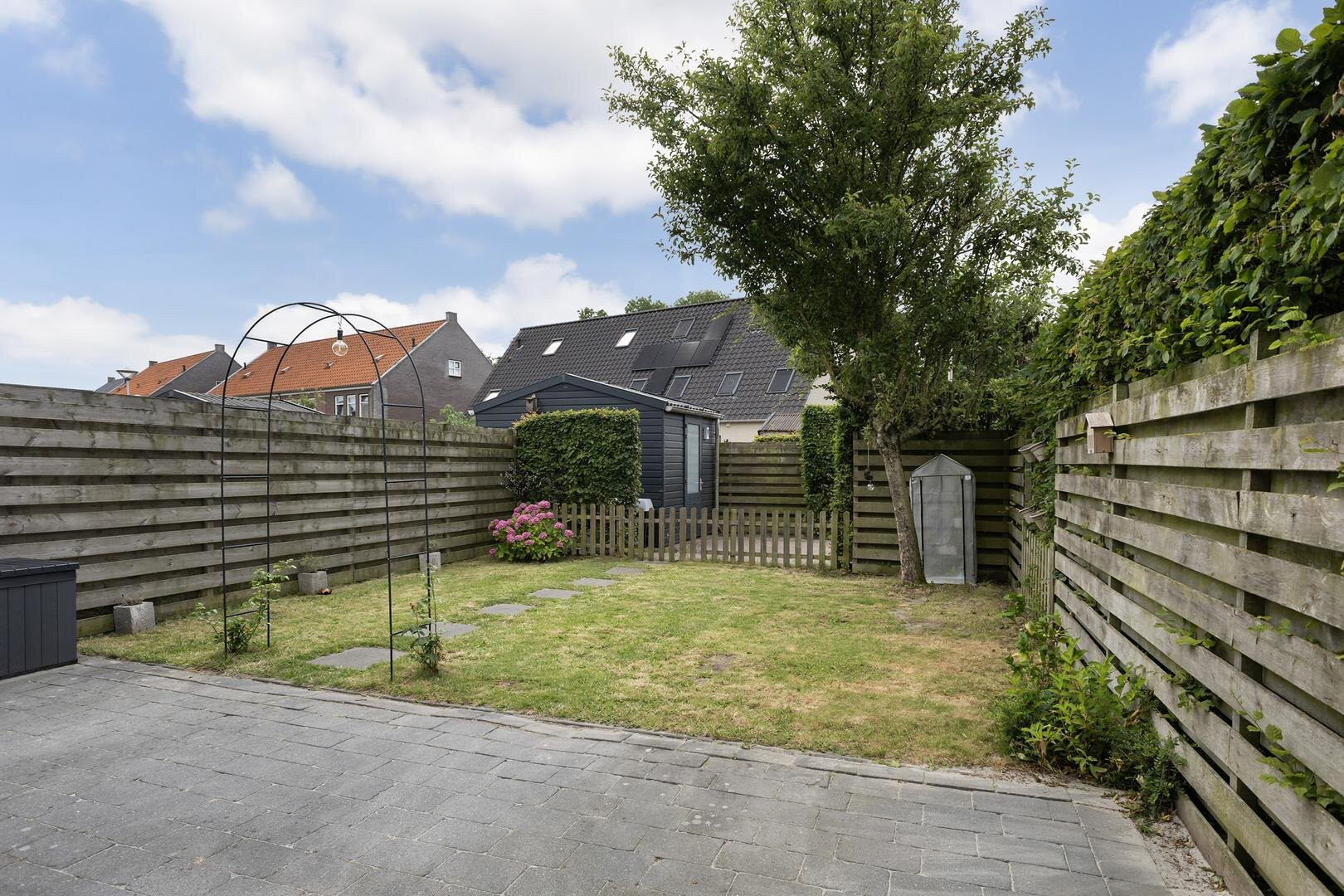 Hoekwoning te koop: Aukjeslân 4, Goutum
