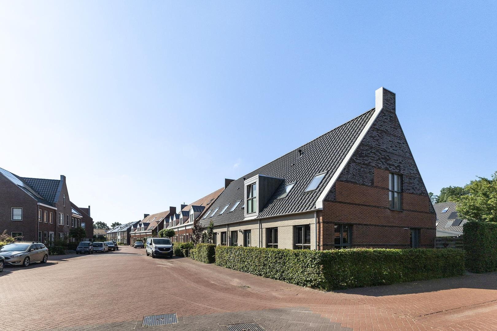 Hoekwoning te koop: Aukjeslân 4, Goutum