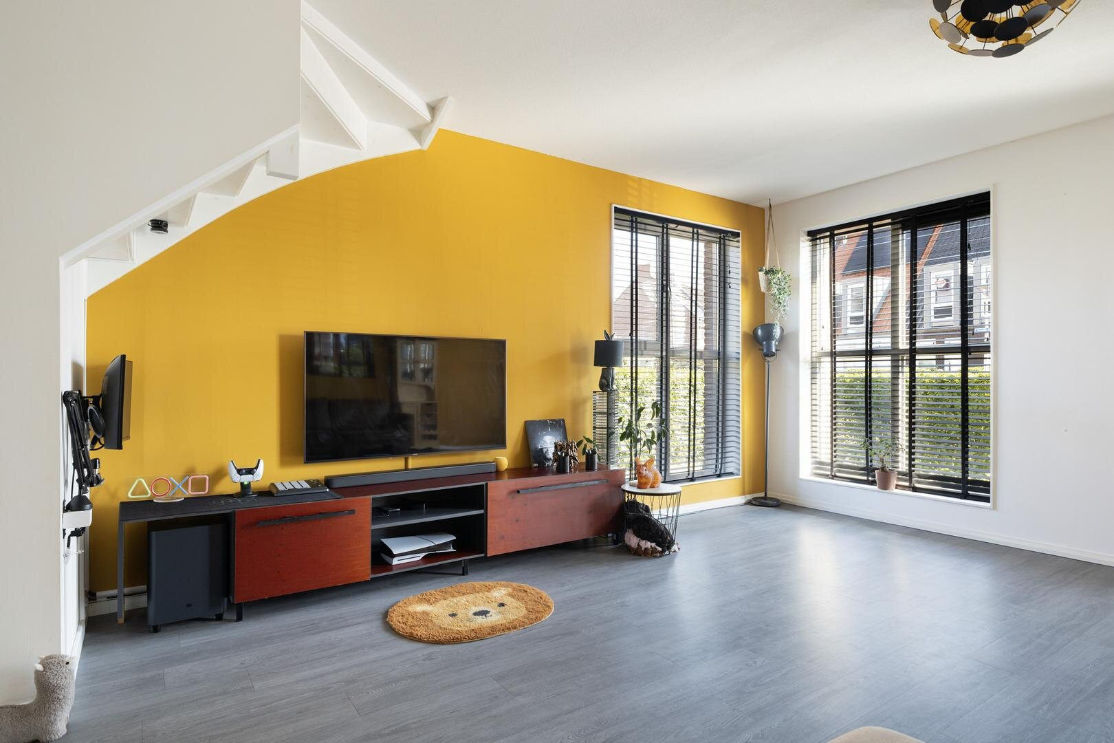 Hoekwoning te koop: Aukjeslân 4, Goutum
