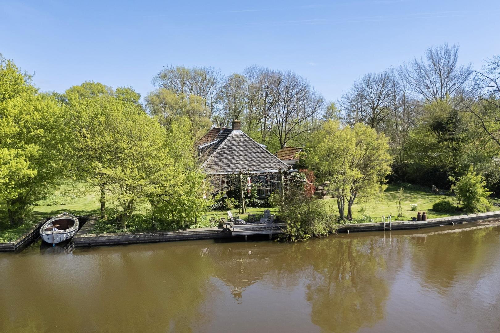 Vrijstaande woning te koop: Bartlehiem 13A, Wyns