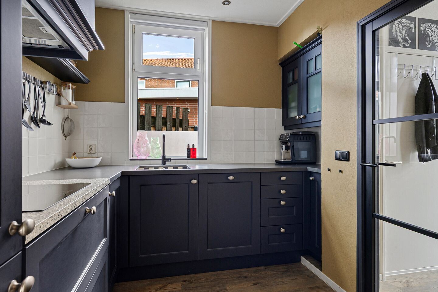 Hoekwoning te koop: Hoedemakersweg 88, Dokkum