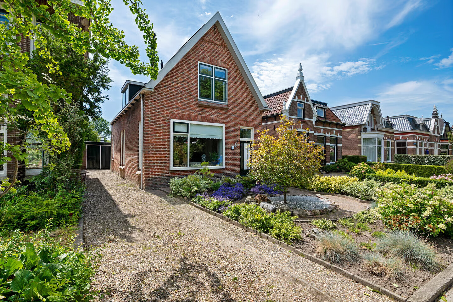 Vrijstaande woning te koop: Stationsweg 38, Dokkum