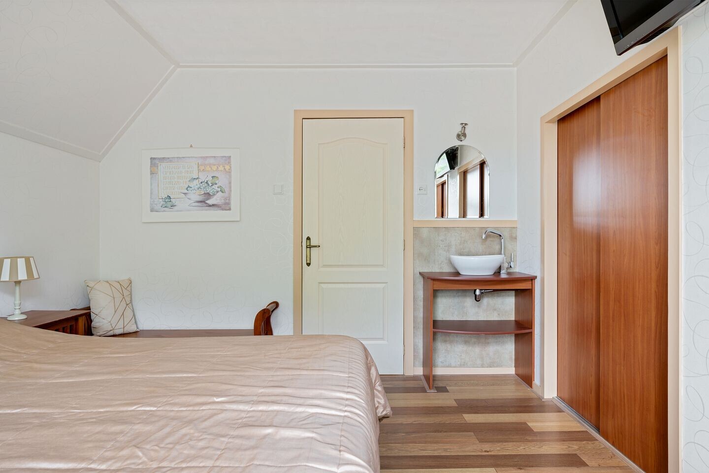Vrijstaande woning te koop: Stationsweg 38, Dokkum