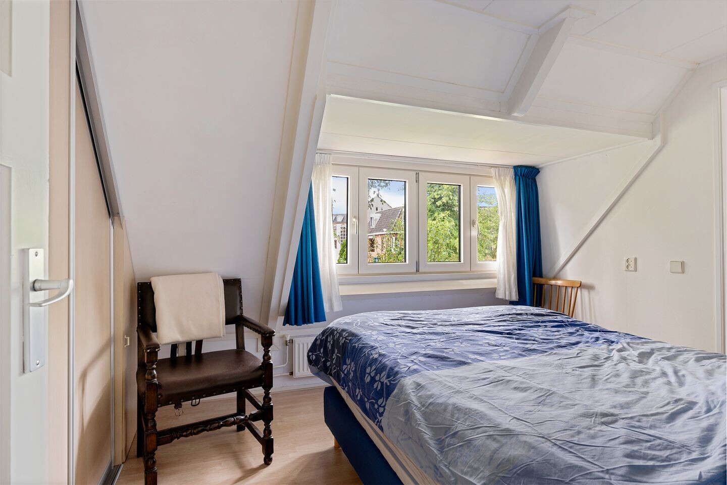 Hoekwoning te koop: Vrijgevochtenwaltje 16, Dokkum
