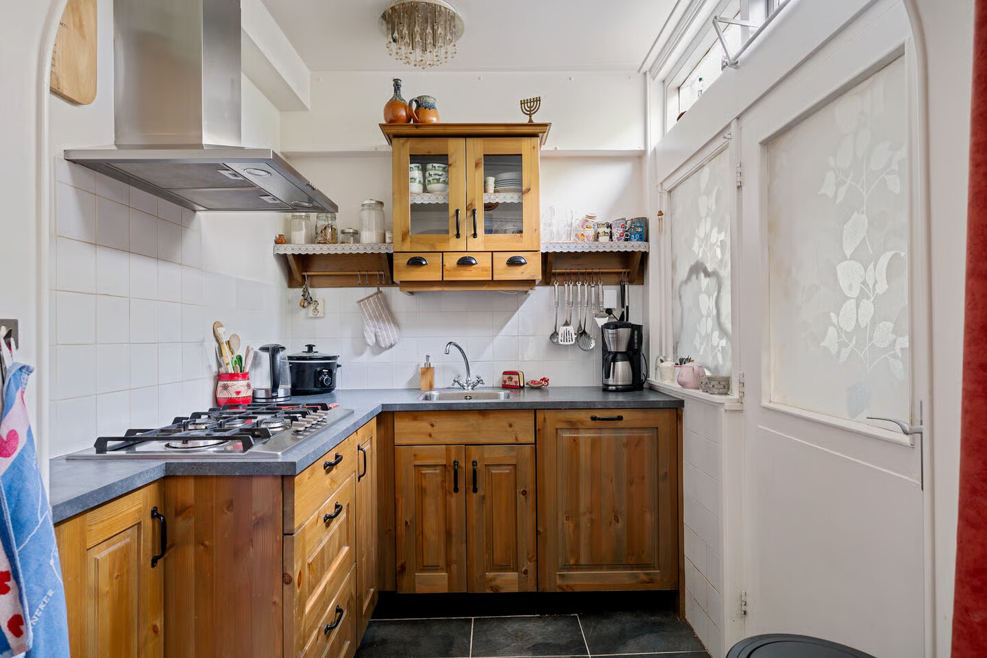 Hoekwoning te koop: Vrijgevochtenwaltje 16, Dokkum