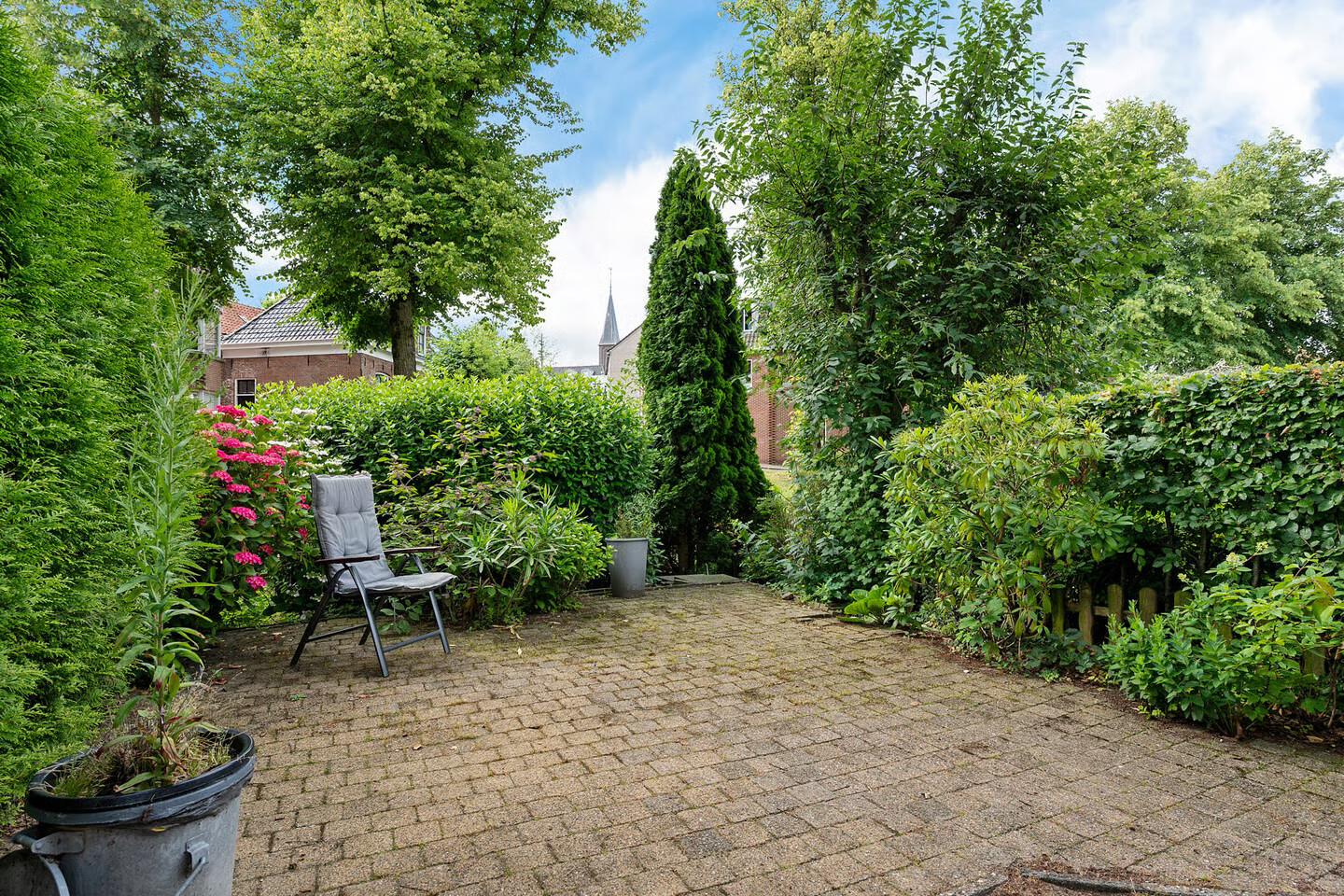 Hoekwoning te koop: Vrijgevochtenwaltje 16, Dokkum