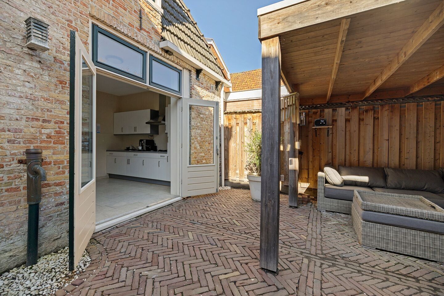 Vrijstaande woning te koop: Oostersingel 30, Dokkum