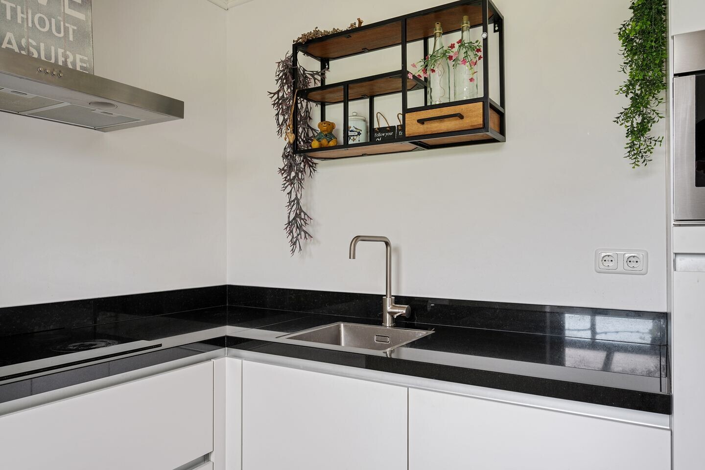 Vrijstaande woning te koop: J. Droststraat 10, Dokkum