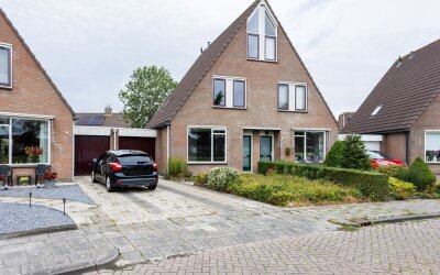 Elzenlaan 23
