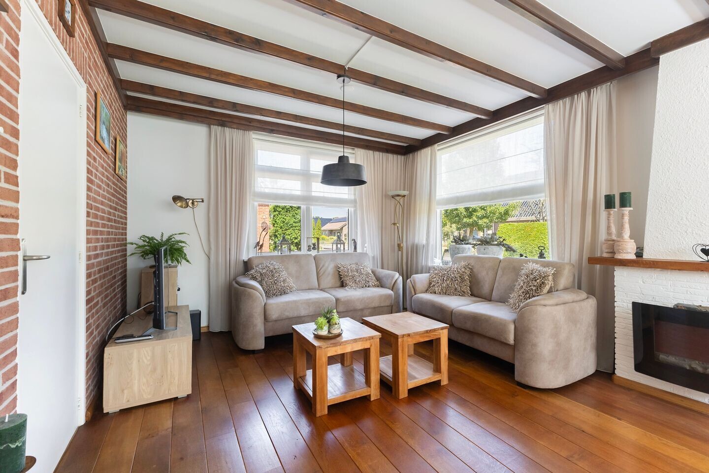 Vrijstaande woning te koop: Auke Jansstrjitte 2A, Broeksterwâld