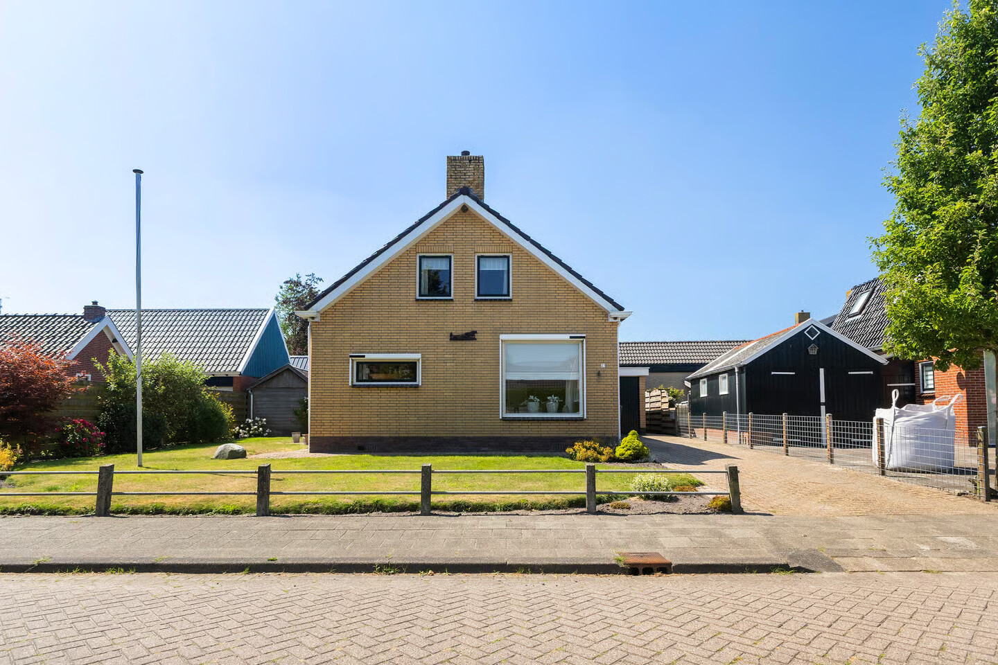 Vrijstaande woning te koop: Auke Jansstrjitte 2A, Broeksterwâld