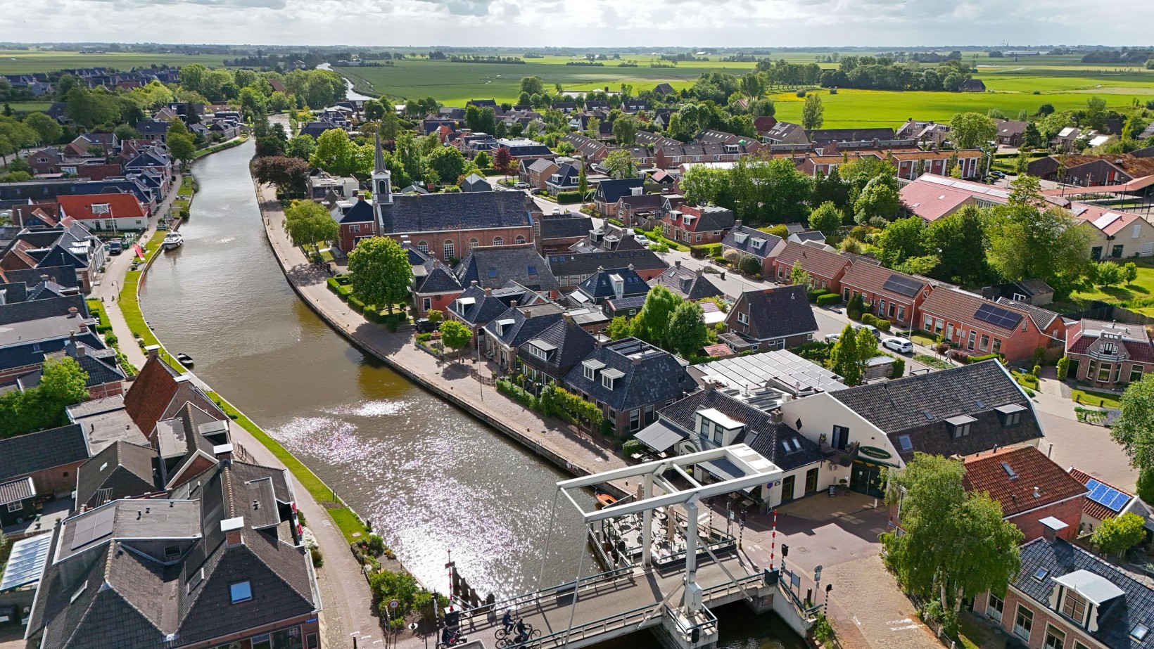 Vrijstaande woning te koop: Ds.R.H.Kuipersstraat 6, Burdaard