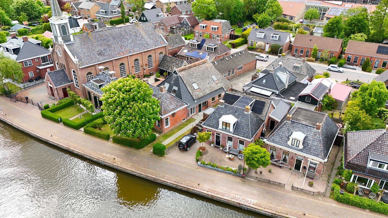 Vrijstaande woning te koop: Ds.R.H.Kuipersstraat 6, Burdaard