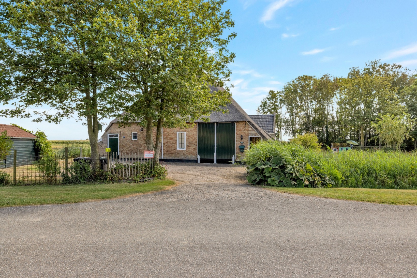 Vrijstaande woning te koop: 't Skoar 38, Ternaard