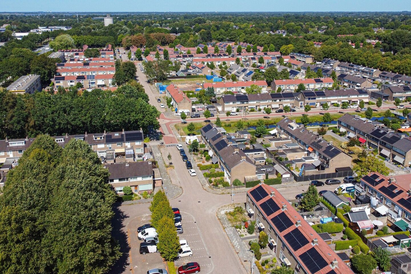 Hoekwoning te koop: De Geeuw 12, Drachten
