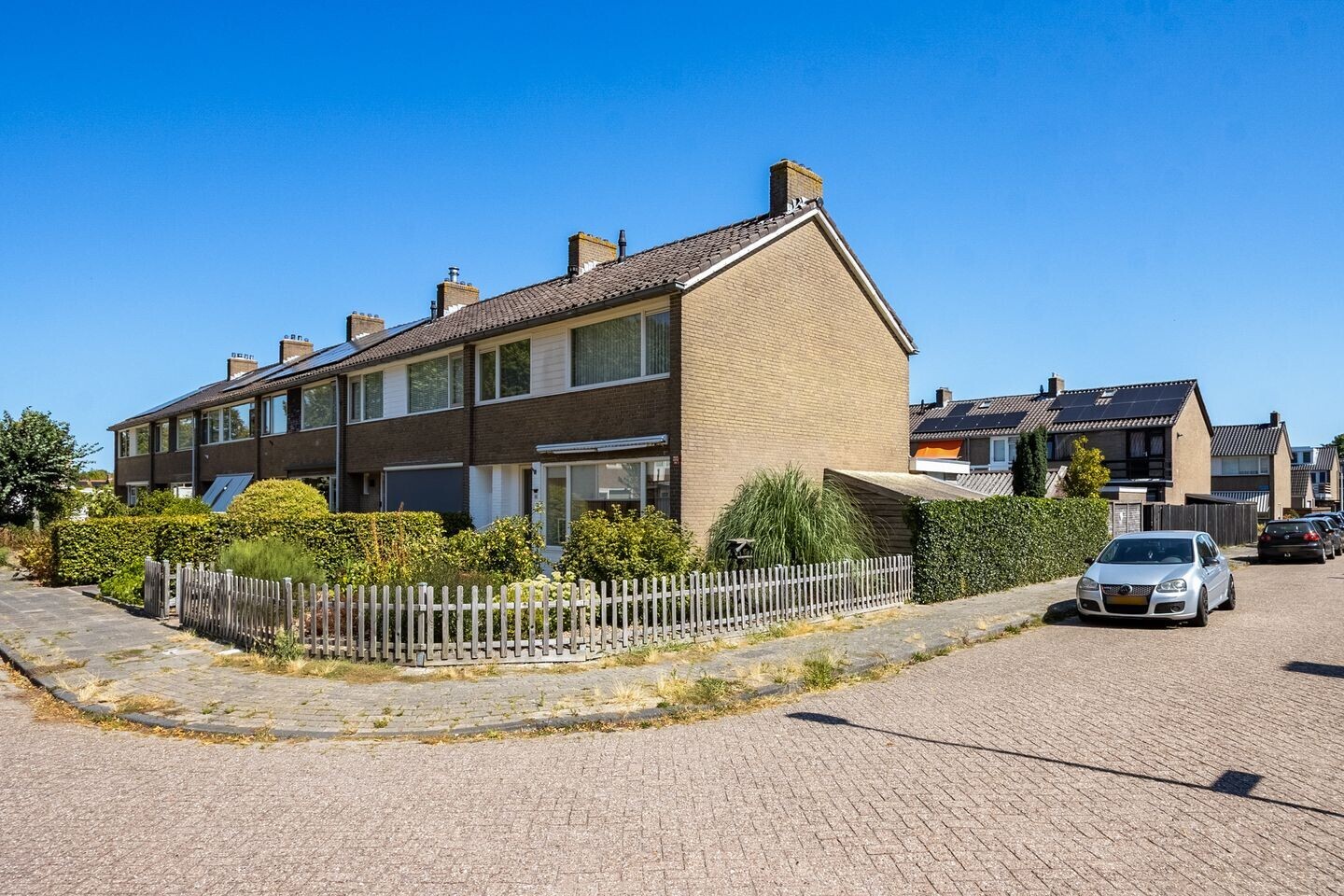 Hoekwoning te koop: De Geeuw 12, Drachten