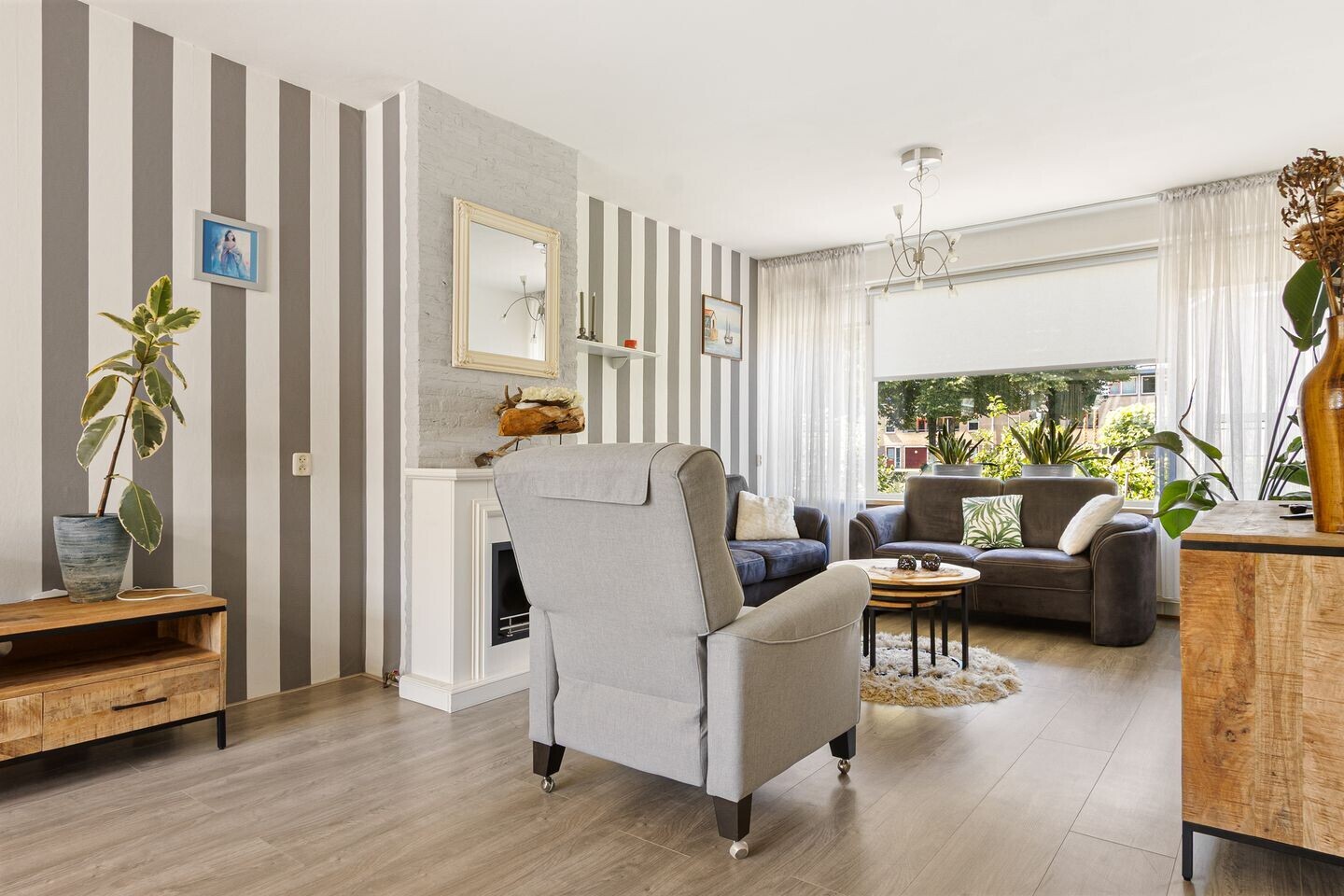 Hoekwoning te koop: De Geeuw 12, Drachten