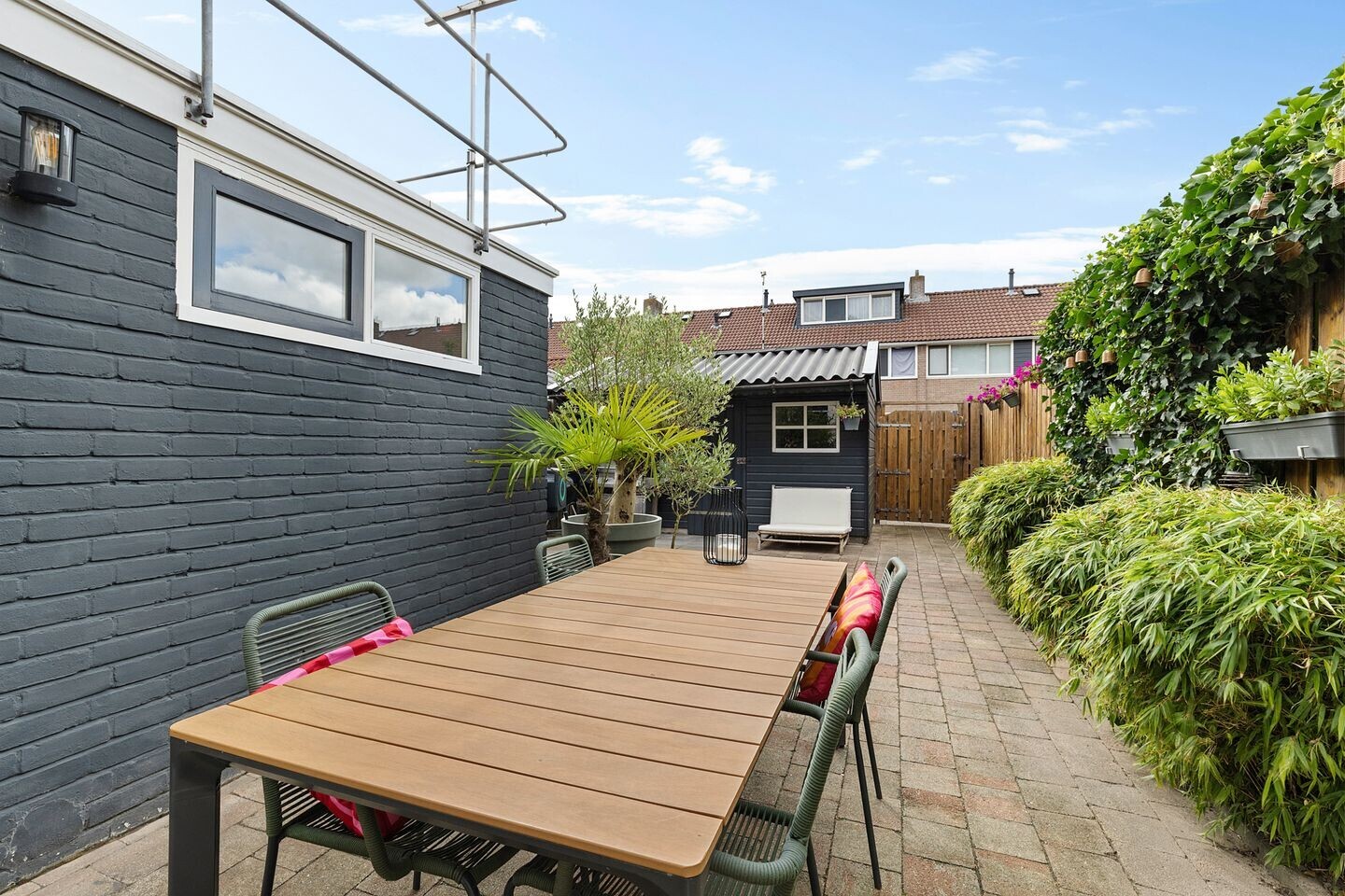 Tussenwoning te koop: De Ee 71, Drachten