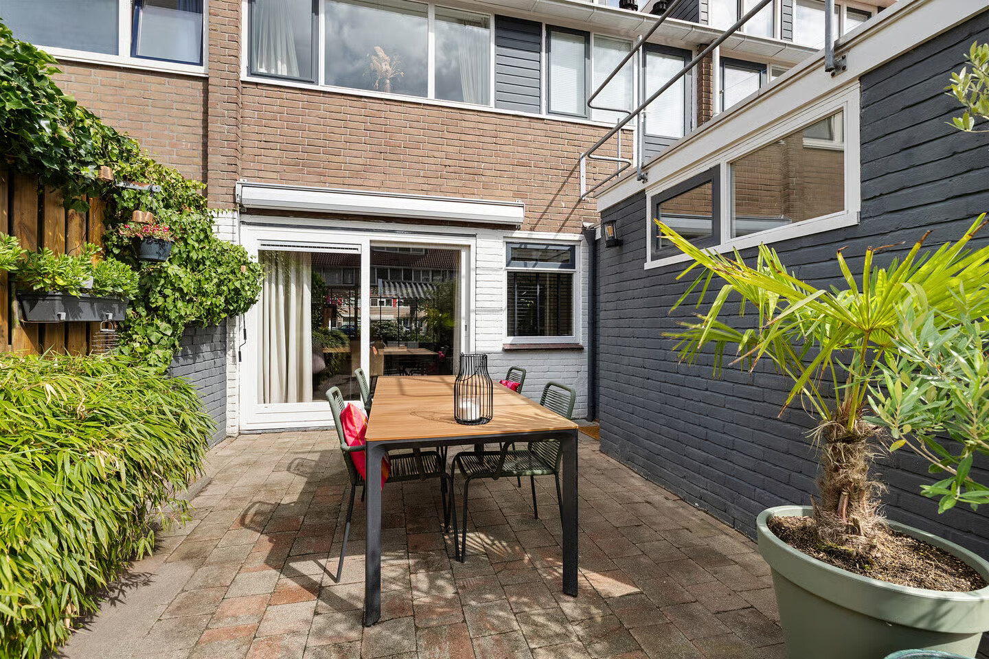 Tussenwoning te koop: De Ee 71, Drachten