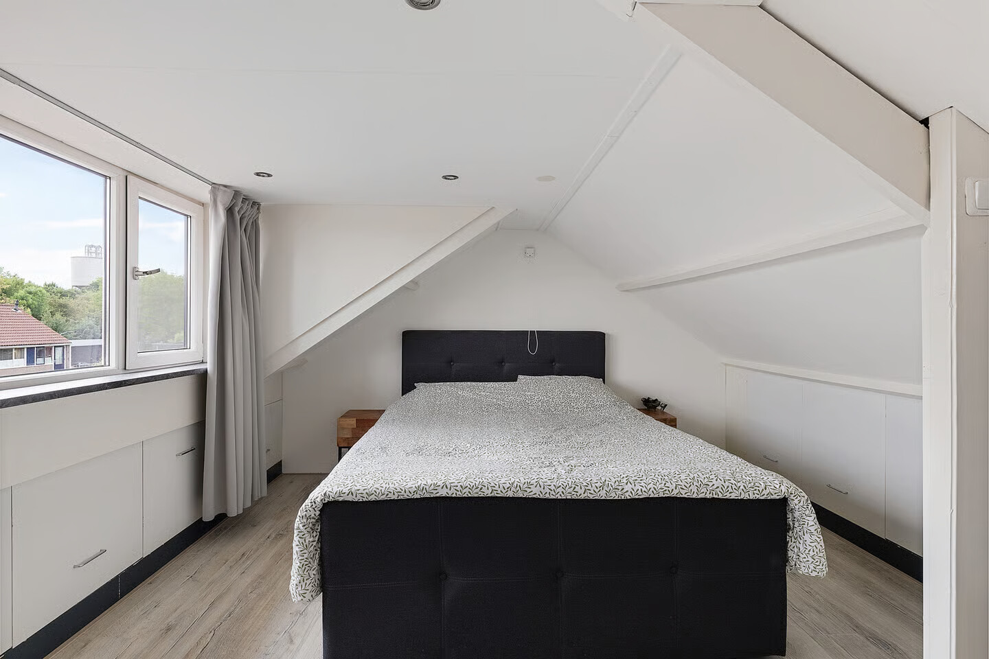 Tussenwoning te koop: De Ee 71, Drachten