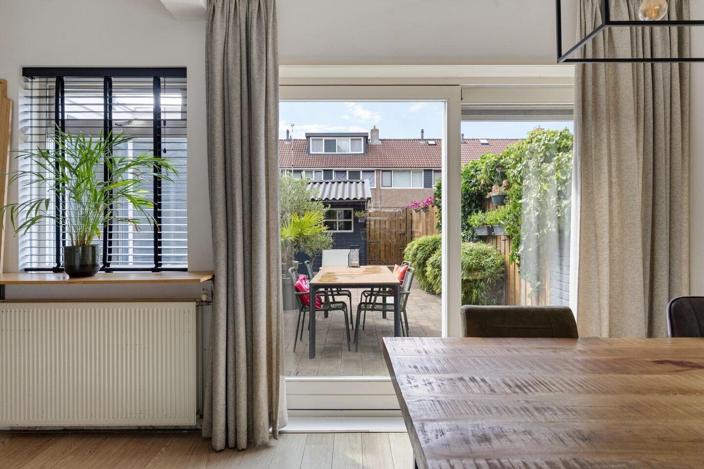 Tussenwoning te koop: De Ee 71, Drachten