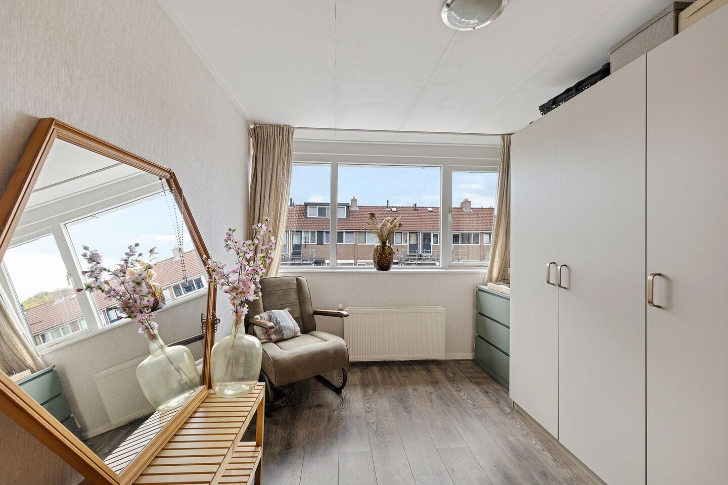 Tussenwoning te koop: De Ee 71, Drachten