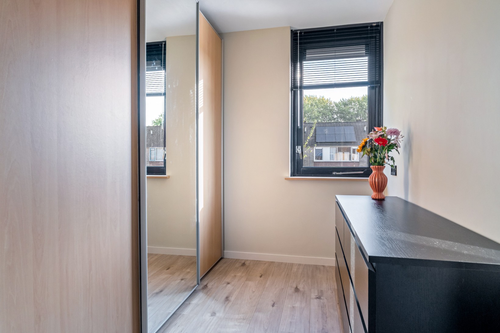 Tussenwoning te koop: De Ee 46, Drachten