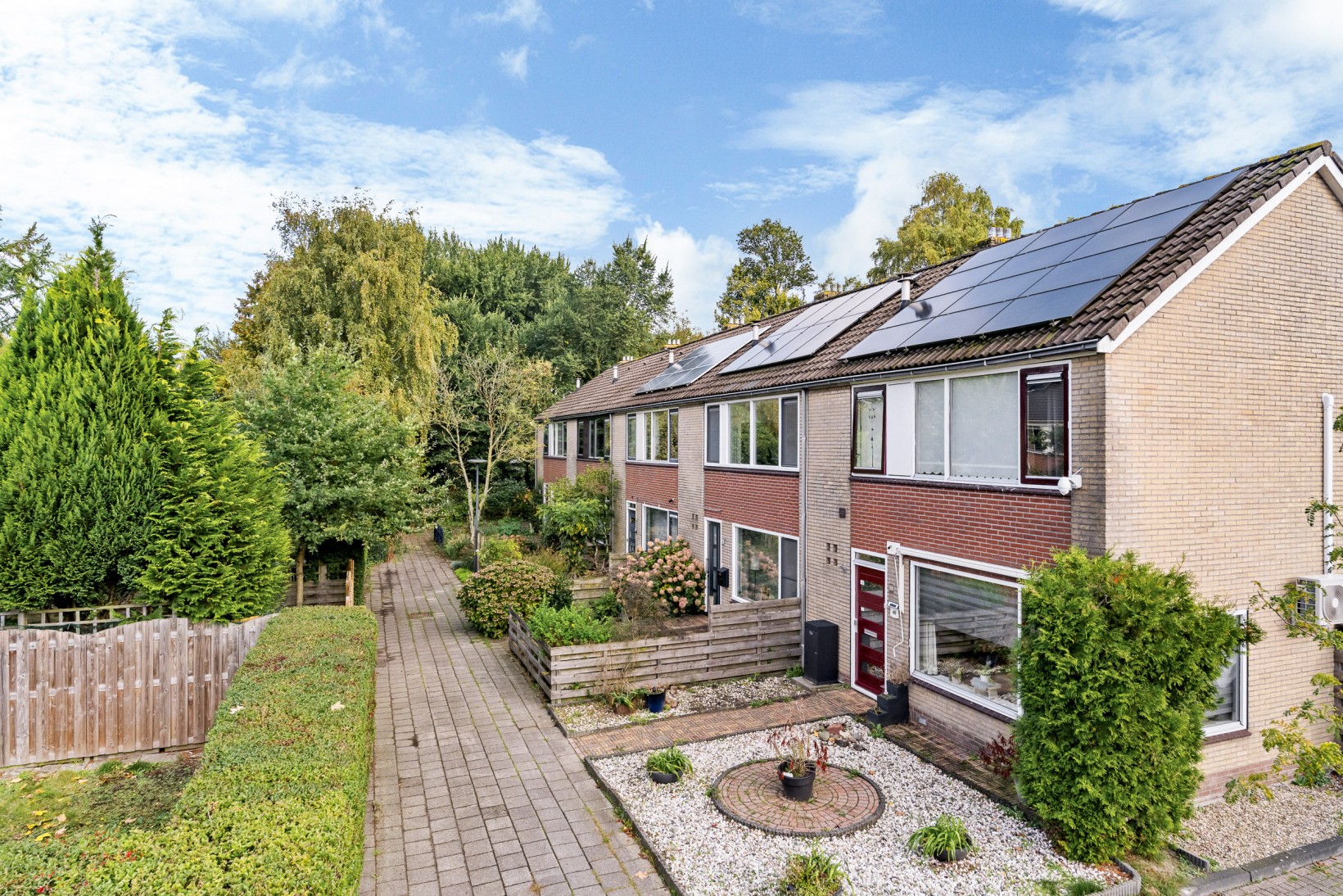 Tussenwoning te koop: De Ee 46, Drachten