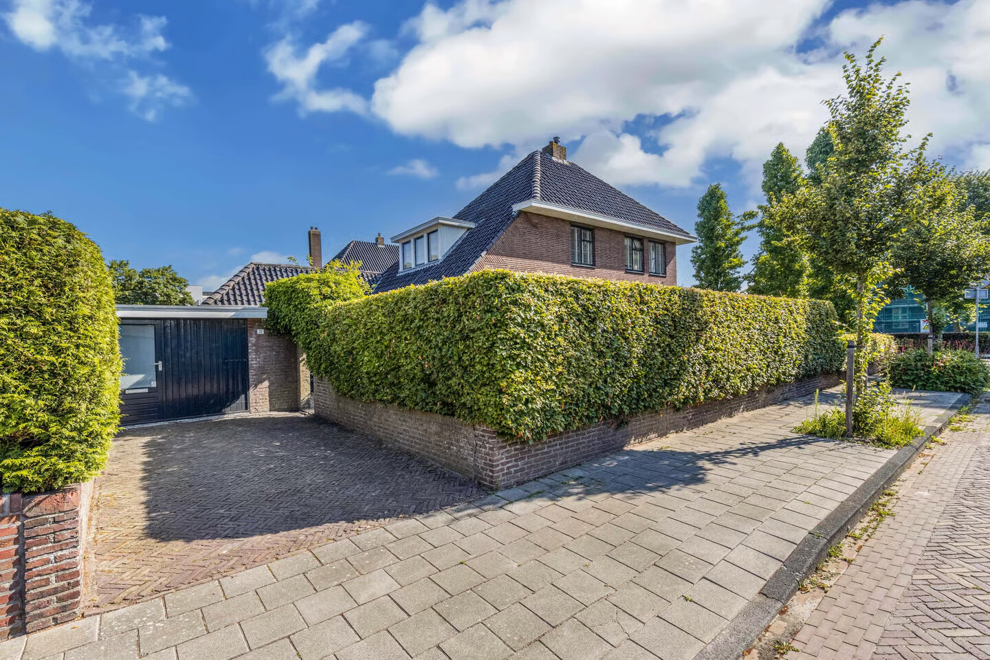 Vrijstaande woning te koop: H.B.S.-straat 25, Drachten