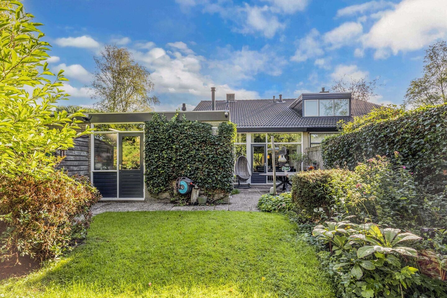Twee-onder-één-kap te koop: Martena 30, Drachten