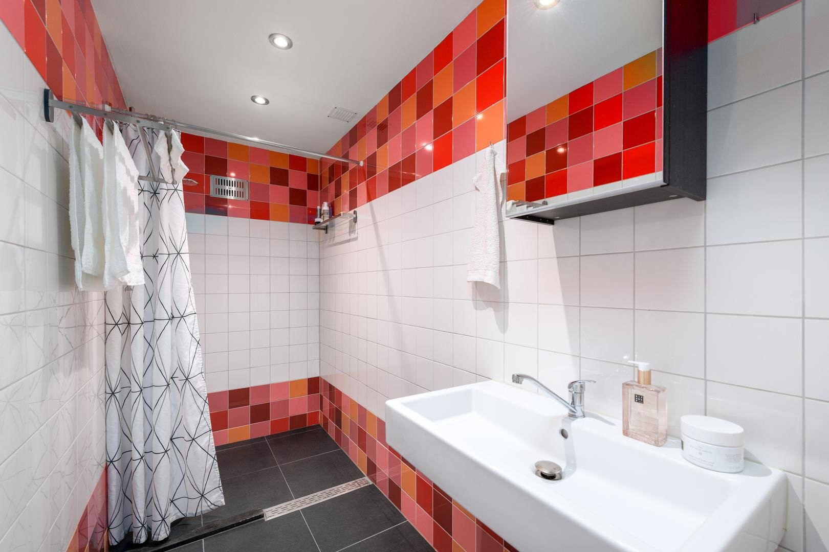 Appartement te koop: Tjaarda 282, Drachten