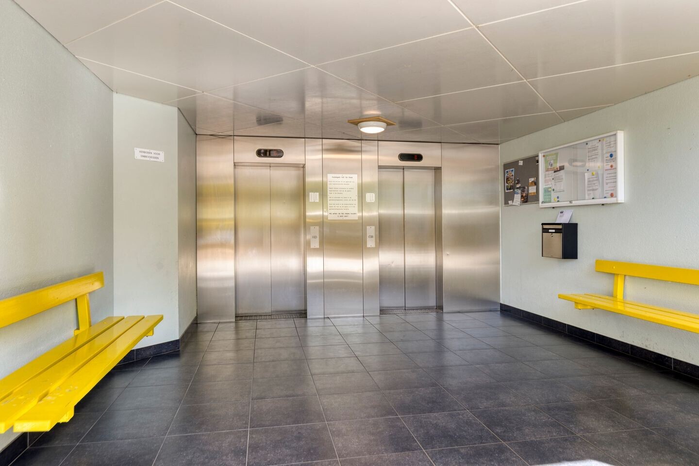 Studio te koop: Tjaarda 366, Drachten