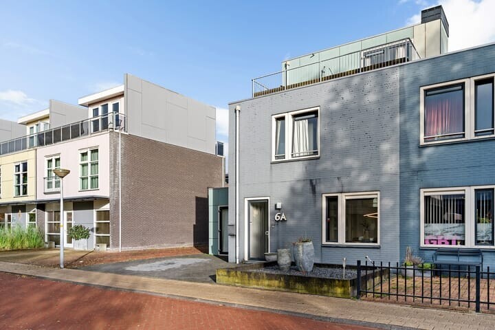 Twee-onder-één-kap te koop: Heideanjer 6A, Drachten