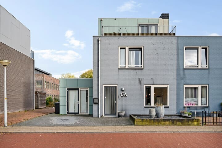 Twee-onder-één-kap te koop: Heideanjer 6A, Drachten