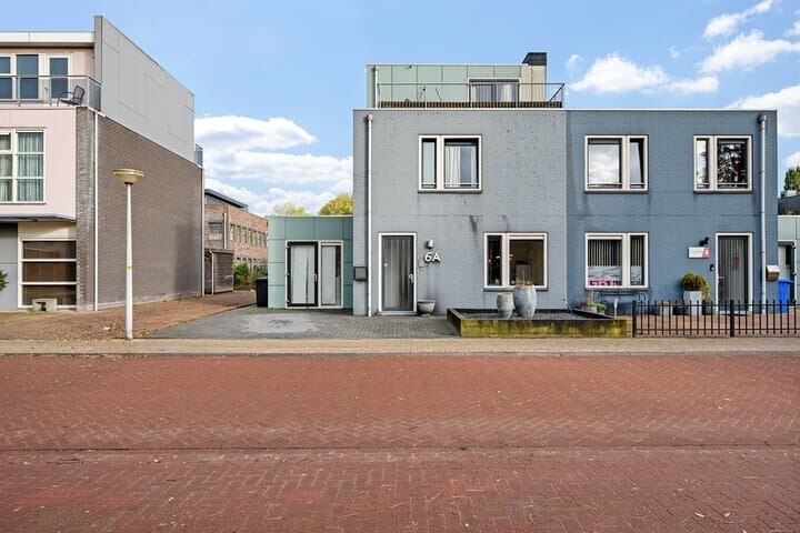 Twee-onder-één-kap te koop: Heideanjer 6A, Drachten