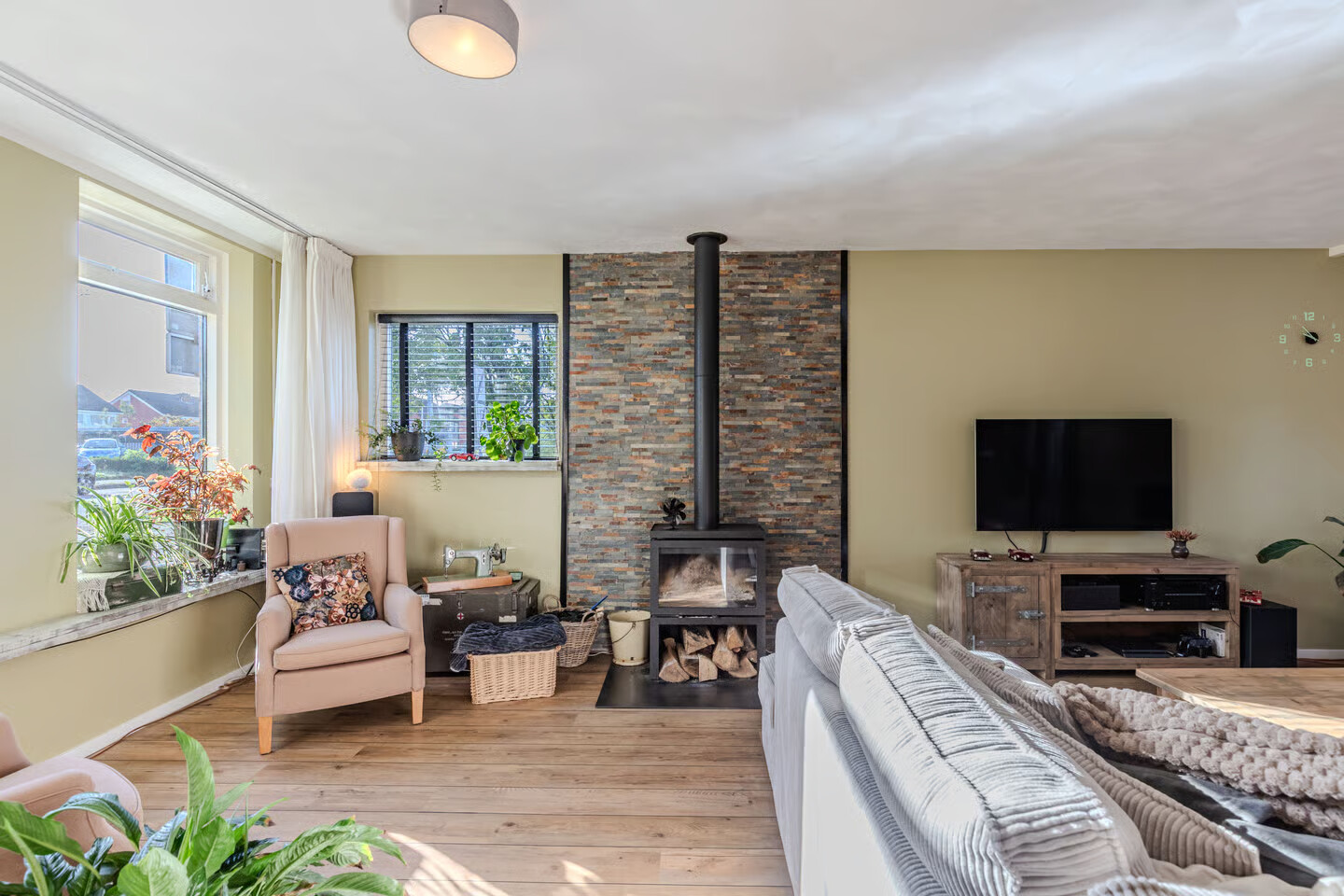 Vrijstaande woning te koop: Zuiderdwarsvaart 26, Drachten