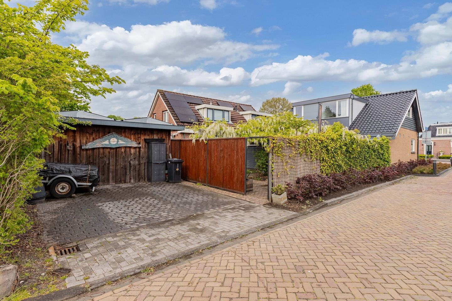 Vrijstaande woning te koop: Zuiderdwarsvaart 26, Drachten