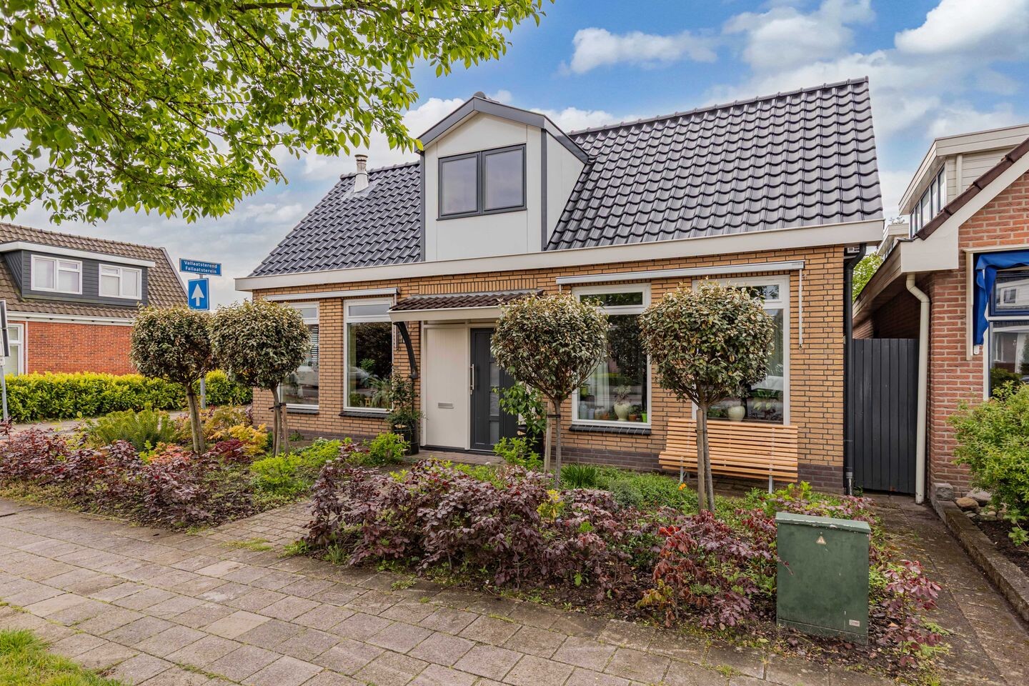 Vrijstaande woning te koop: Zuiderdwarsvaart 26, Drachten