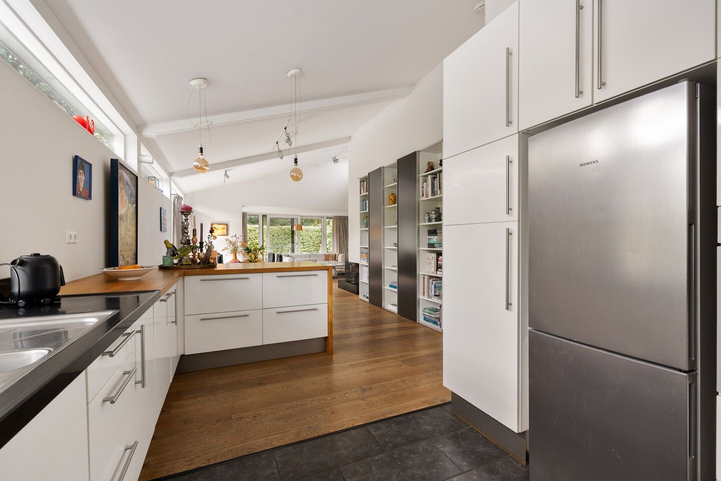 Vrijstaande woning te koop: Lijsterbeswal 3, Drachten