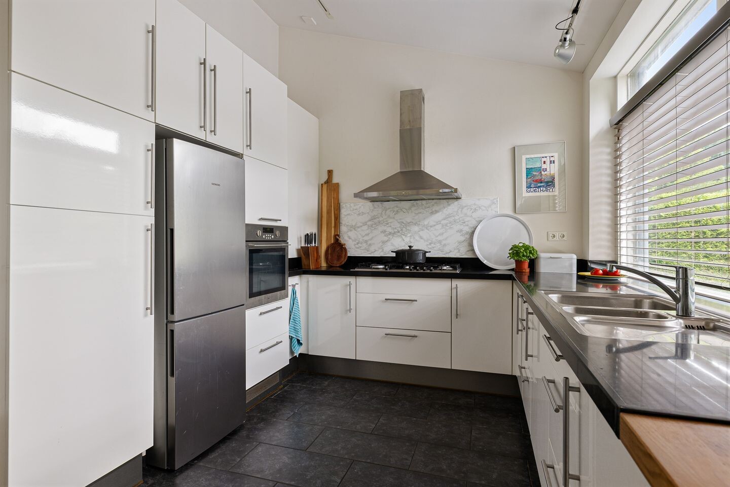 Vrijstaande woning te koop: Lijsterbeswal 3, Drachten