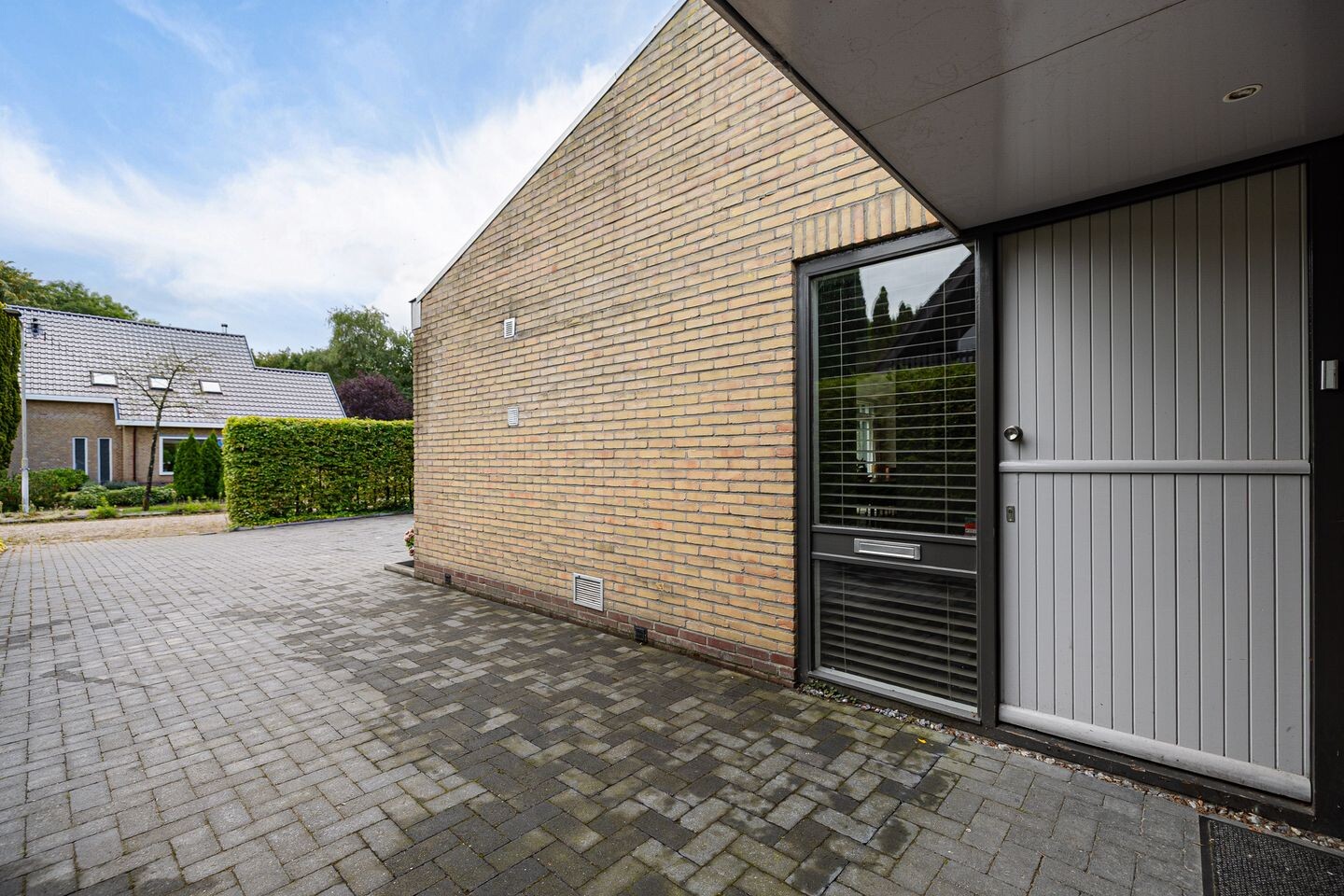 Vrijstaande woning te koop: Lijsterbeswal 3, Drachten