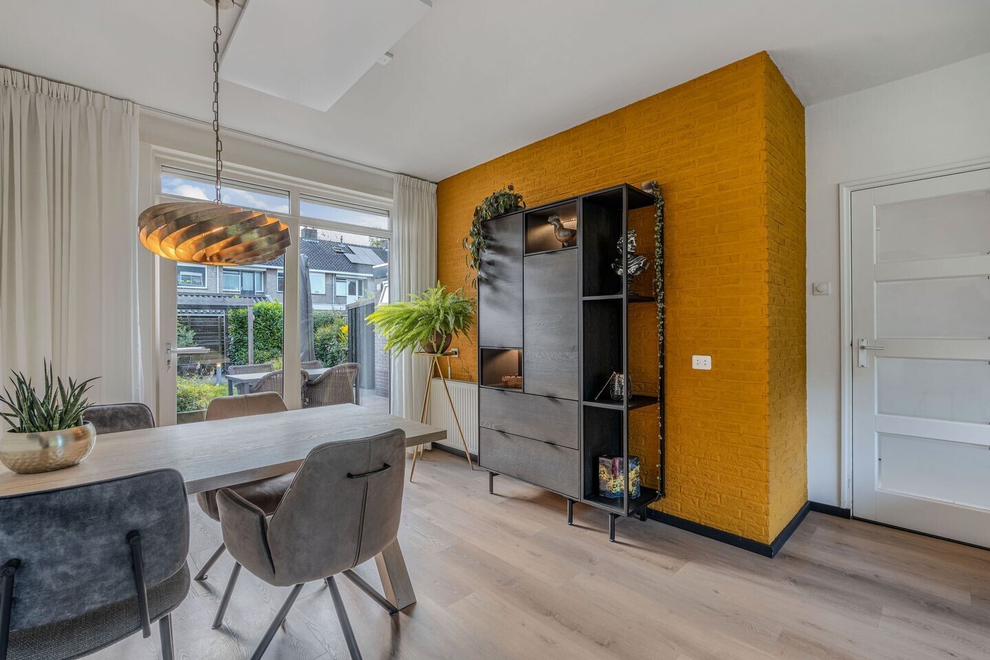 Tussenwoning te koop: Ietje Kooistrastraat 11, Drachten