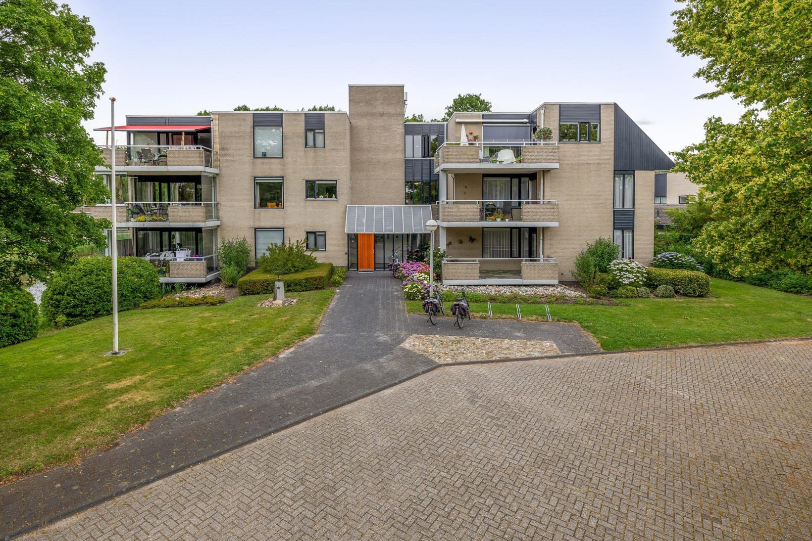 Appartement te koop: Bouburg 10, Drachten