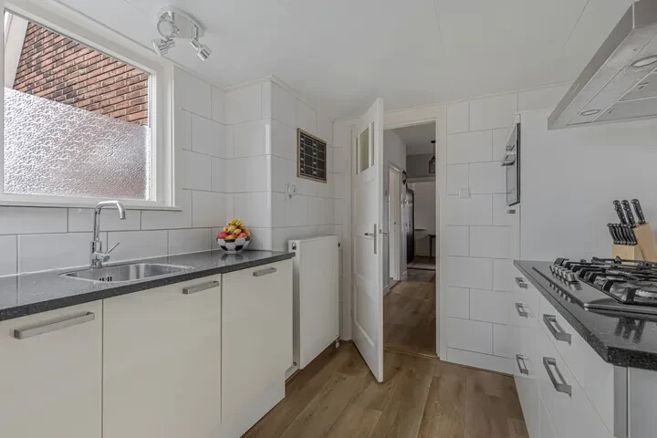 Vrijstaande woning te koop: Jan Gelinde van Blomstraat 11, Drachten
