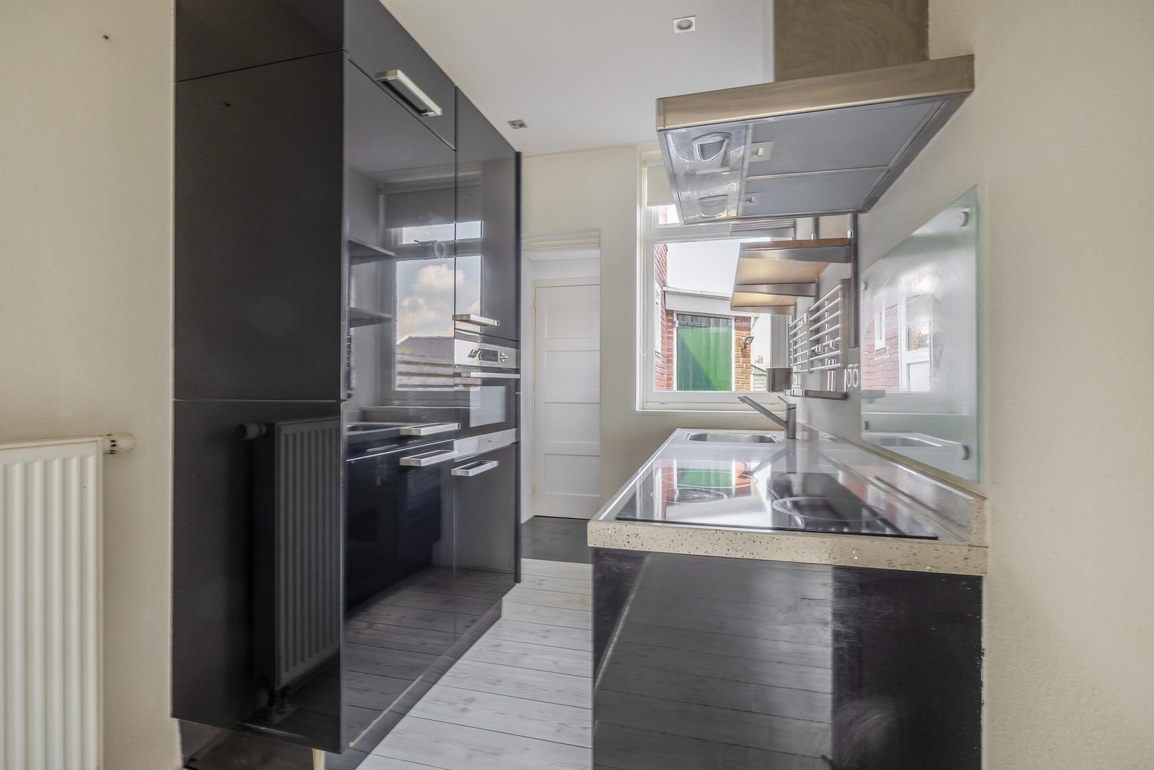 Tussenwoning te koop: Bruinsslotstraat 24, Drachten