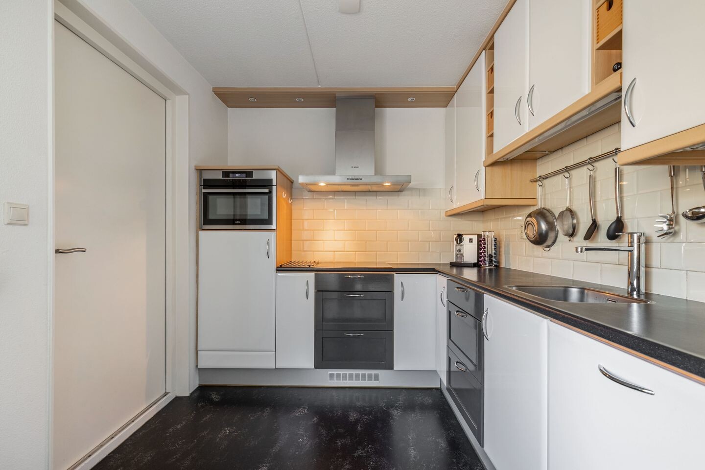 Twee-onder-één-kap te koop: Korenmolen 5A, Drachten